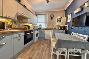 FFF Kitchen- click for photo gallery